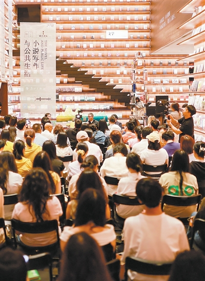 广西打造阅读品牌，开展“一城一卷”读书推广  从一本书开始，读懂一座城